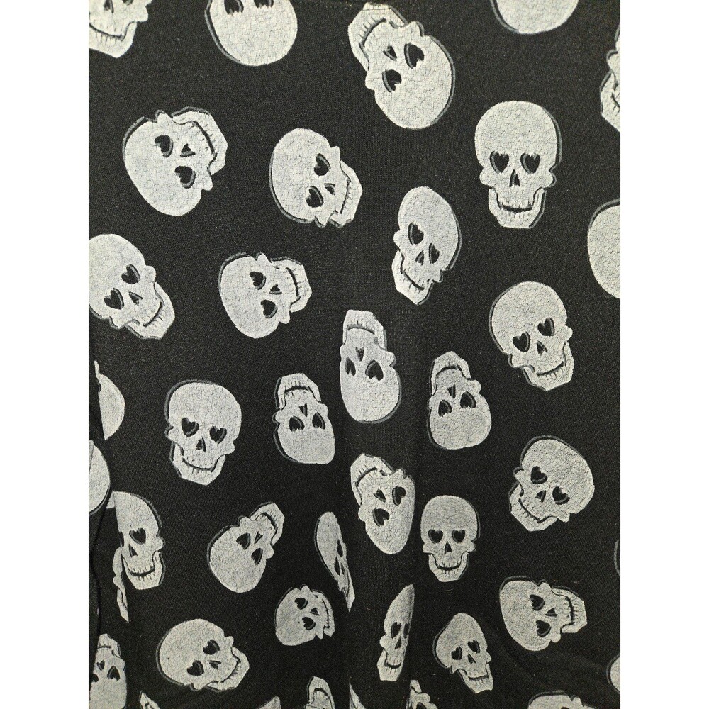 Girls XL (15-17) Skull Long Sleeve Pullover - Picture 2 of 4